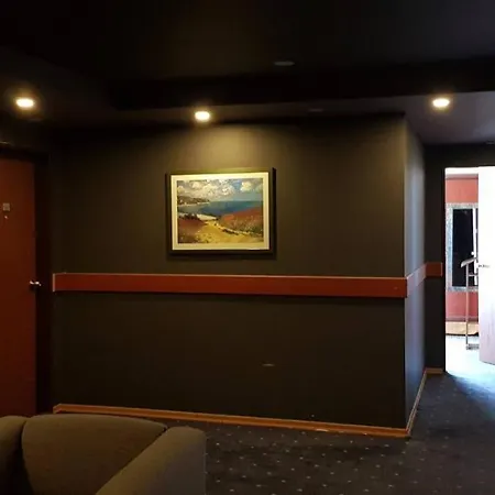 Hotel Kndf Marine Hotel